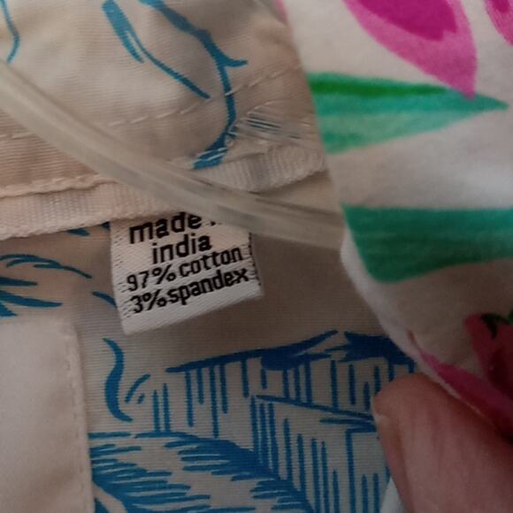 Paperdenim&cloth floral button down collared shirt. MEDIUM - Picture 3 of 8